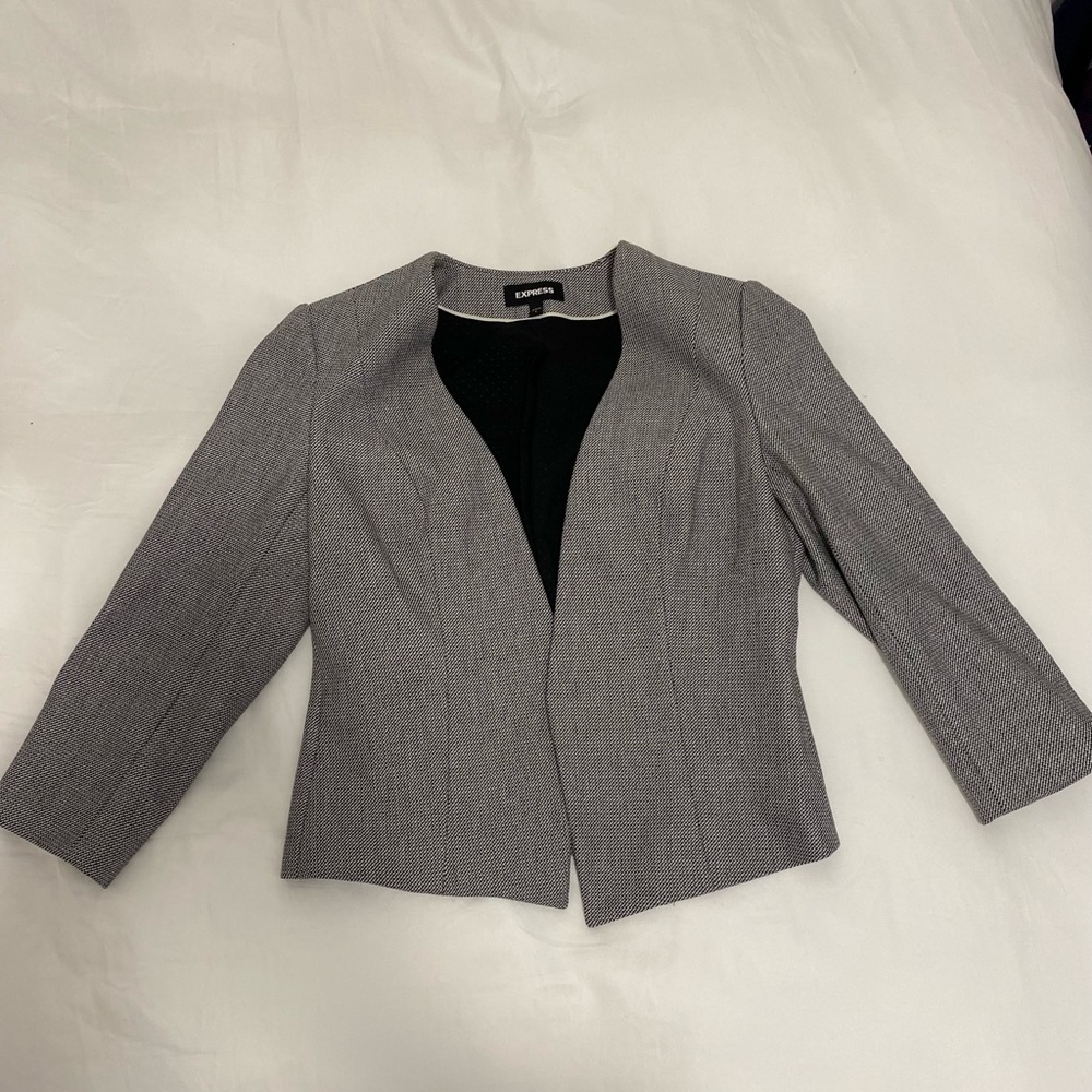 Express Blazer with shoulder pads